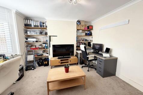 FAMILY ROOM/BEDROOM FOUR