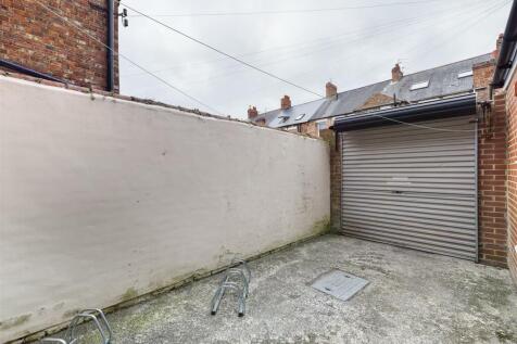 CAM00148P1-PR0080-STILL08.jpg