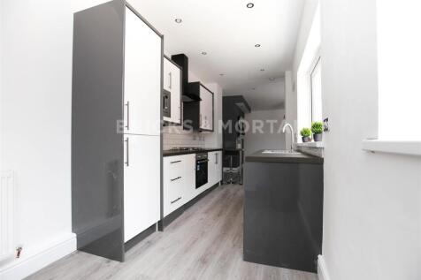 lAUbtc2m2cyWDzjUg - AvbuO8lo.jpg