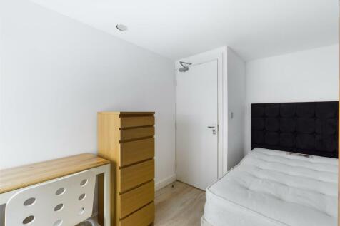 CAM00148P1-PR0113-STILL04.jpg
