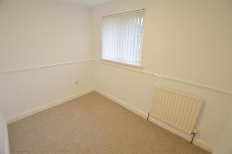 33 Barmouth Close Bedroom 2.JPG