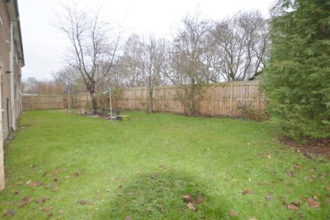 33 Barmouth Close Rear Exterior.JPG