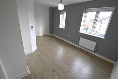 14 Hexham Gardens Bedroom 1.JPG