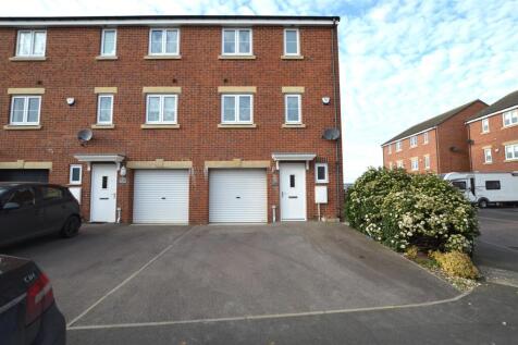 14 Hexham Gardens Front Exterior.JPG