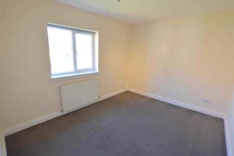 40 Ravenshill Road Bedroom 2.jpg