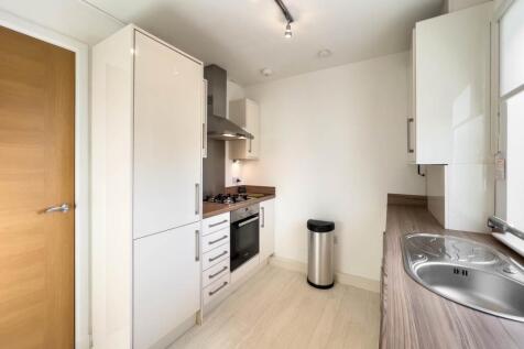 Kitchen 3