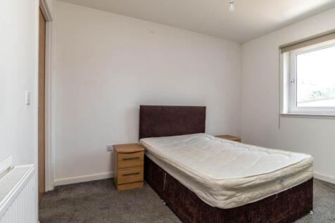 74857_SQFT_5E_Duff_S