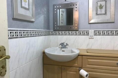 Bathroom1UG