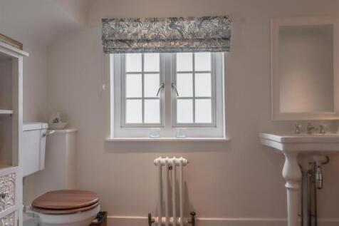 Family Shower Room