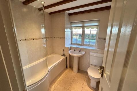 Downstairs Ensuite