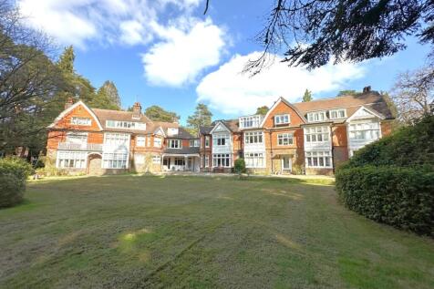 Communal Grounds
