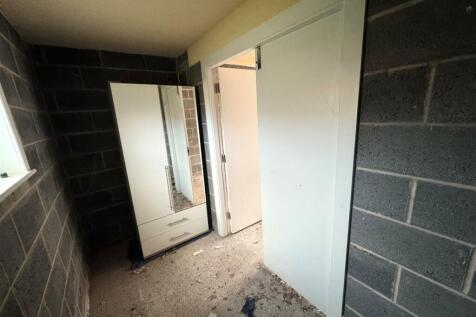 storage unit.jpg