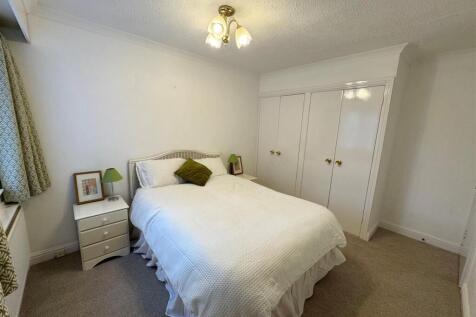 bedroom.jpg