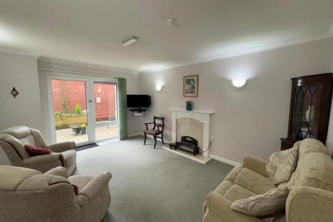 living room.jpg