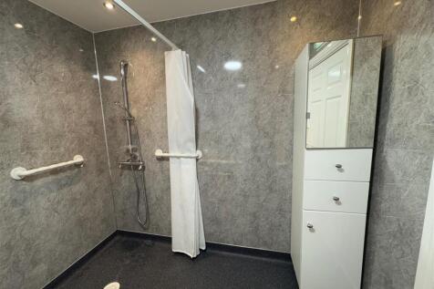 wet room .jpg