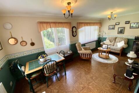Family/Garden Room