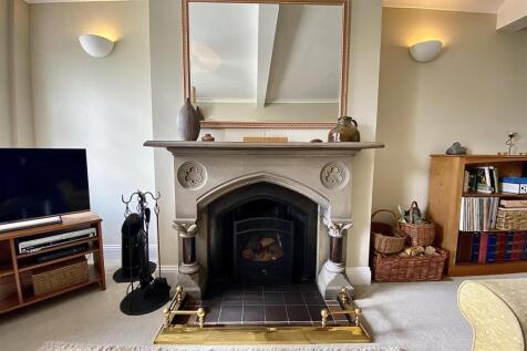 Open Plan Living and Dining Room