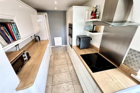 Open Plan Kitchen and Dining Area