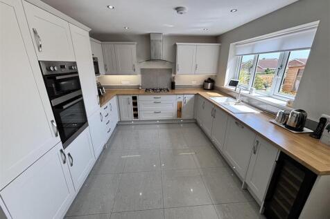 Open Plan Kitchen, Dining and Garden Room