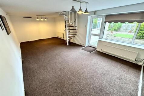 Reception Room/Bedroom/Annexe