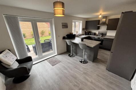 Open Plan Kitchen and Dining Room