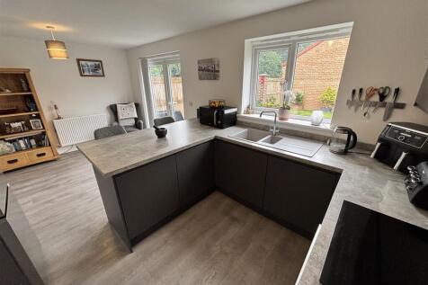 Open Plan Kitchen and Dining Room