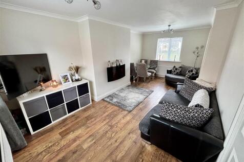 Open Plan Living and Dining Room