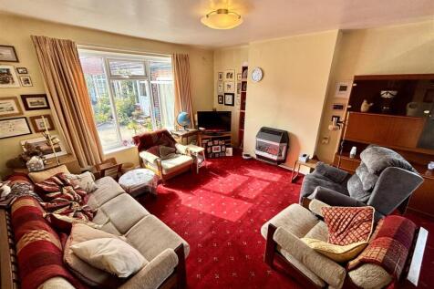 Open Plan Living and Dining Room