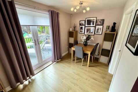 Open Plan Living and Dining Room