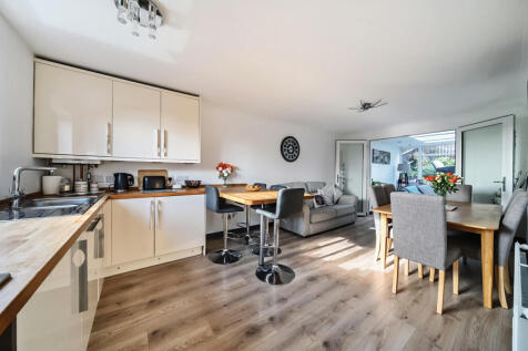 Kitchen/Living