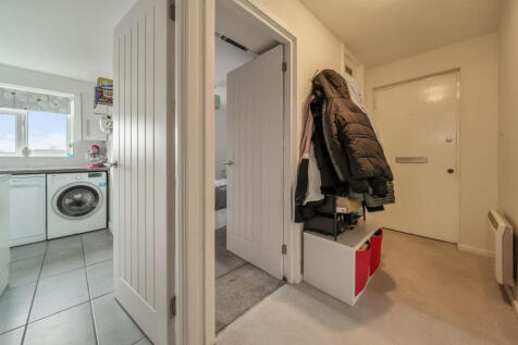 1380588-5-6915af6...