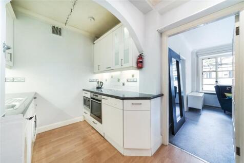 Kitchen/Reception