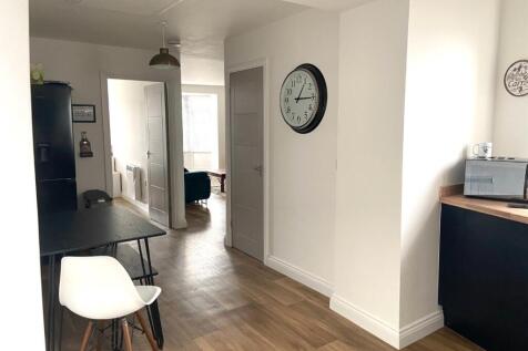 Dining Area2.JPG