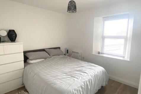 Bedroom One.JPG
