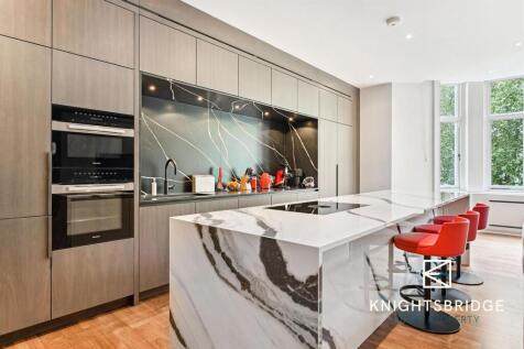 Flat G, 8 Ennismore Gardens (16).jpg