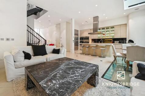 20 Adams Row (25).jpg