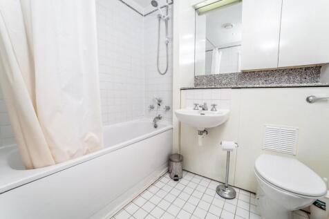 Main bathroom