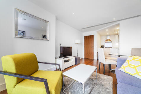 Living room/kitchen