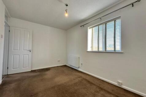 PHOTO-2025-11-25-12-07-31 (4).jpg