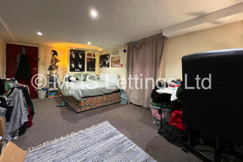 Bedroom 4WMK
