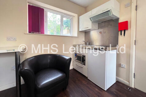 St.-Ann_s-Lodge-S...