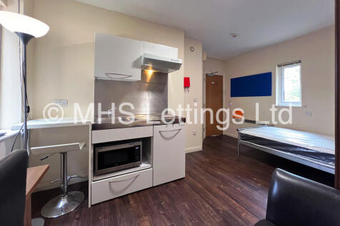 St.-Ann_s-Lodge-S...