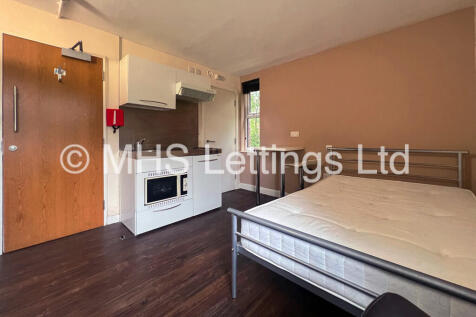St.-Ann_s-Lodge-S...