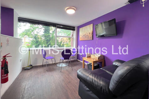 First-Floor-Kitch...