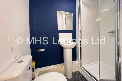 Communal Bathroom...