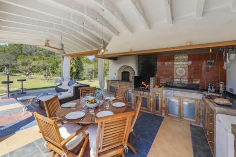 Summer Kitchen (1)
