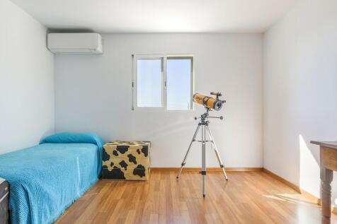 Bedroom (3)