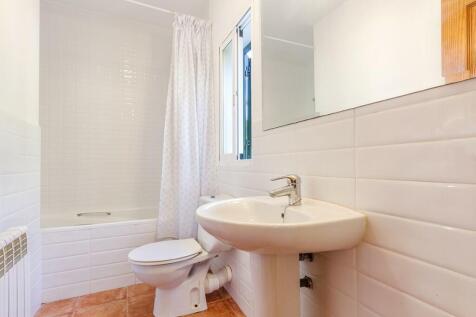 Bathroom (2)
