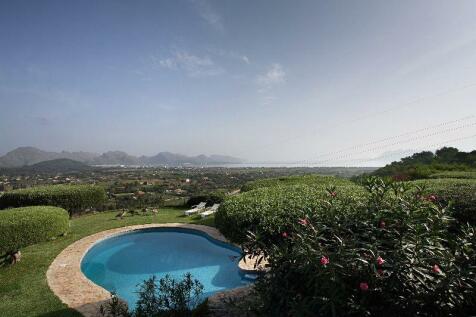 Pool and view