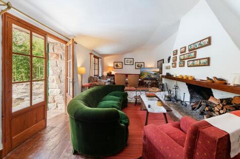 Guest House